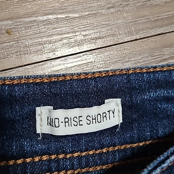 true craft Denim Mid-Rise Shorty Stretch Blue Jean Shorts 3" Inseam Women's 10 - Picture 6 of 16